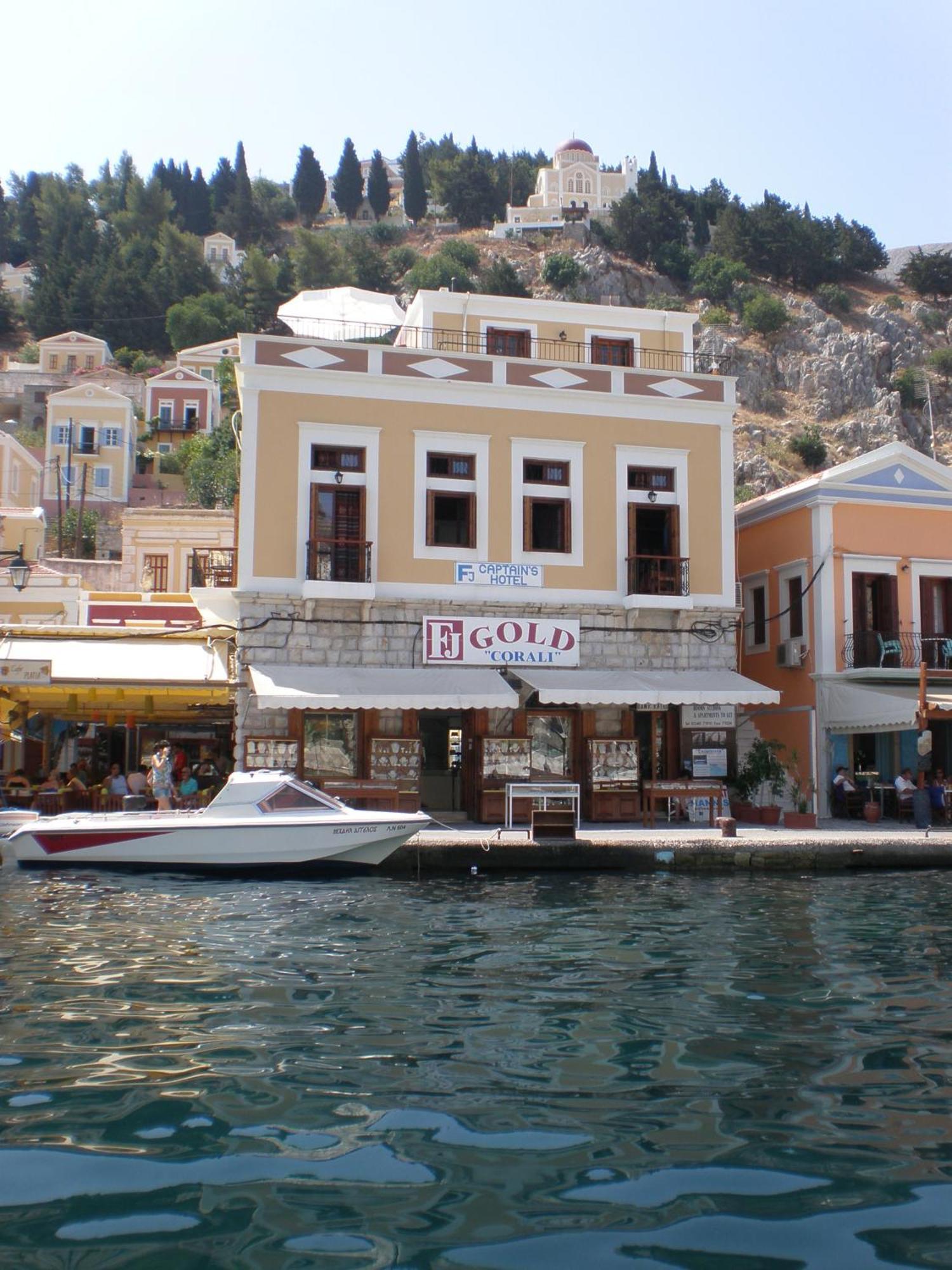 Captain'S Suites Symi Exterior photo
