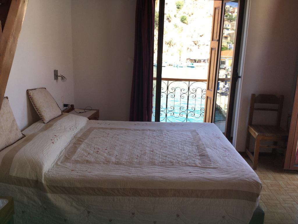 Captain'S Suites Symi Exterior photo