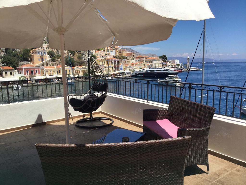 Captain'S Suites Symi Exterior photo