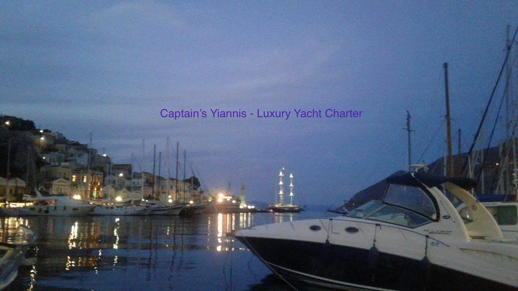 Captain'S Suites Symi Exterior photo