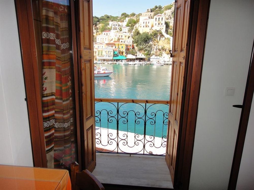 Captain'S Suites Symi Exterior photo