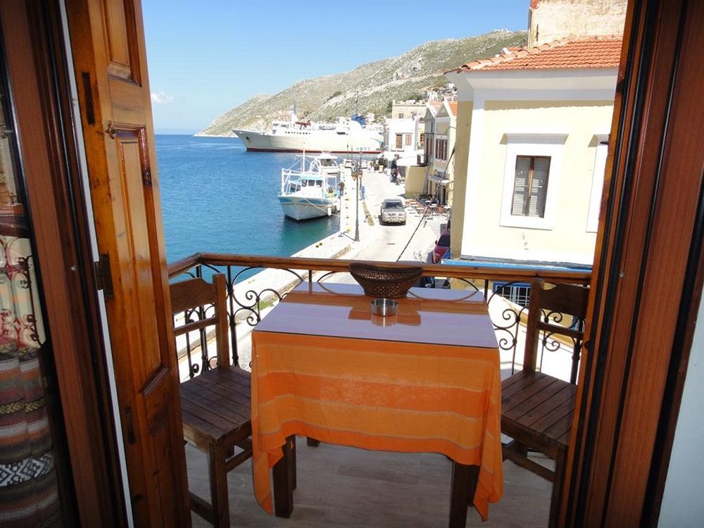 Captain'S Suites Symi Exterior photo