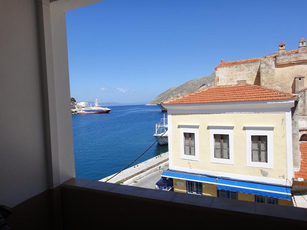 Captain'S Suites Symi Exterior photo